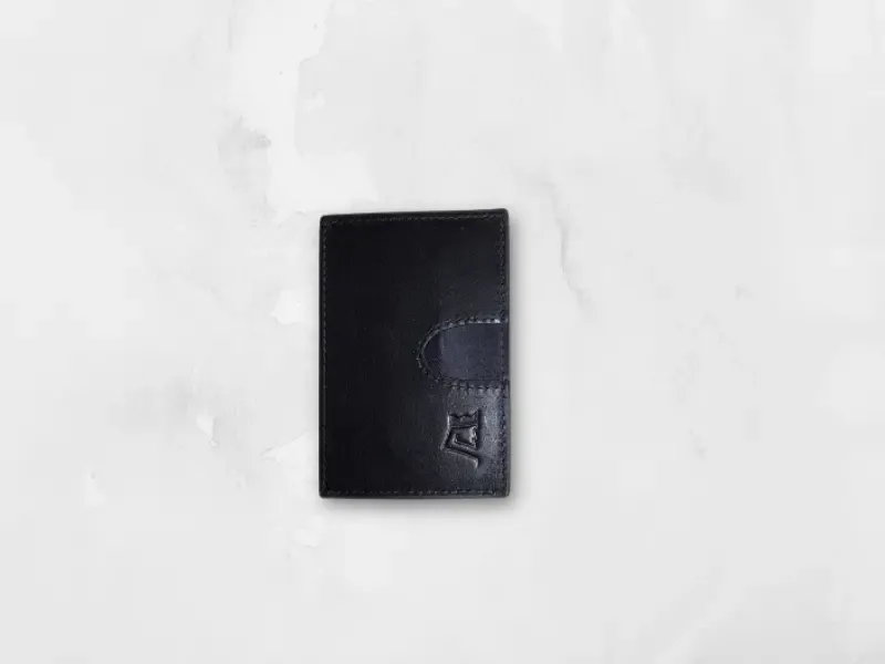 Kings Loot Wallets: Money Clip vs Trackable AirTag