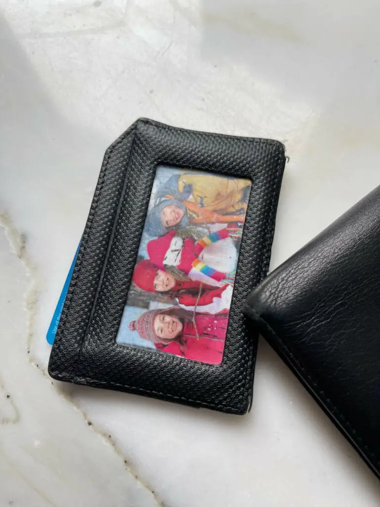 Wallet Photo Size 3 x 2 - Card Holder